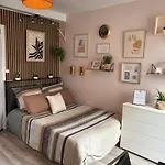 Studio Charmant A 3 Min Du Metro Place De Clichy