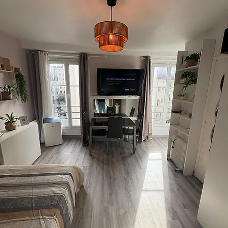 Apartment A 3 Min Du Metro Place De Clichy